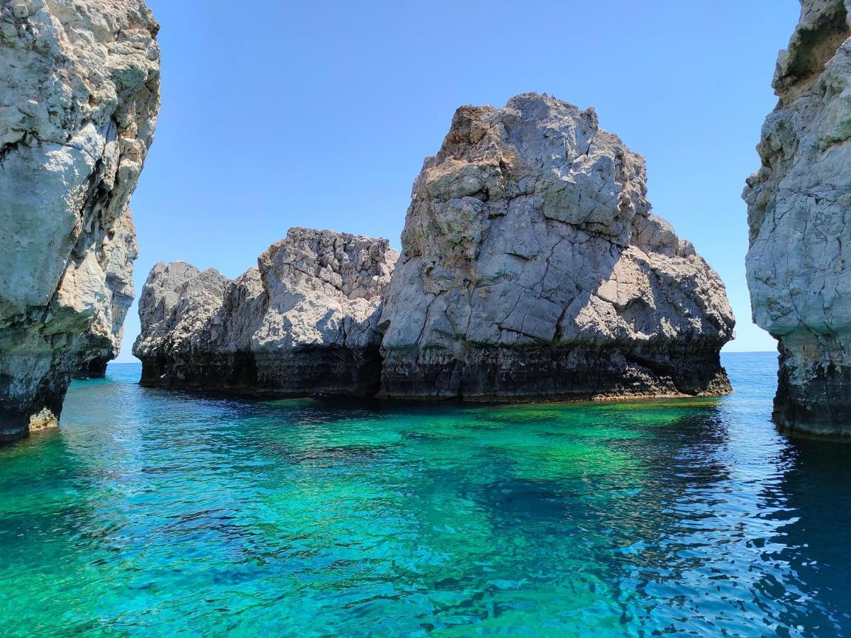 Sea Rock Villa Rodos Archangelos  Buitenkant foto